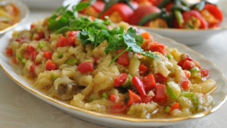 Patlıcan Salatası menü görseli